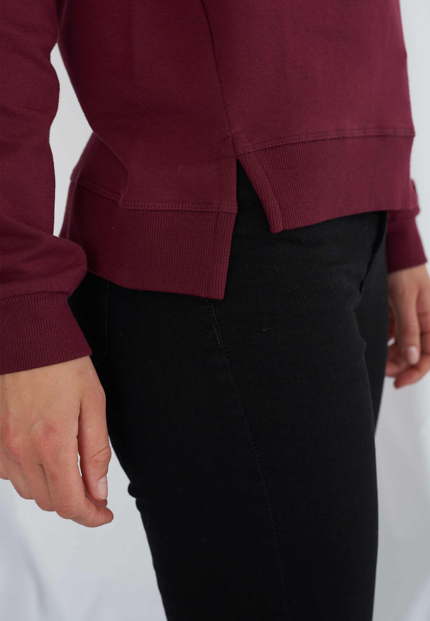 GROBUND Martha Sweatshirt – die in Brombeer mit Wasserläufer