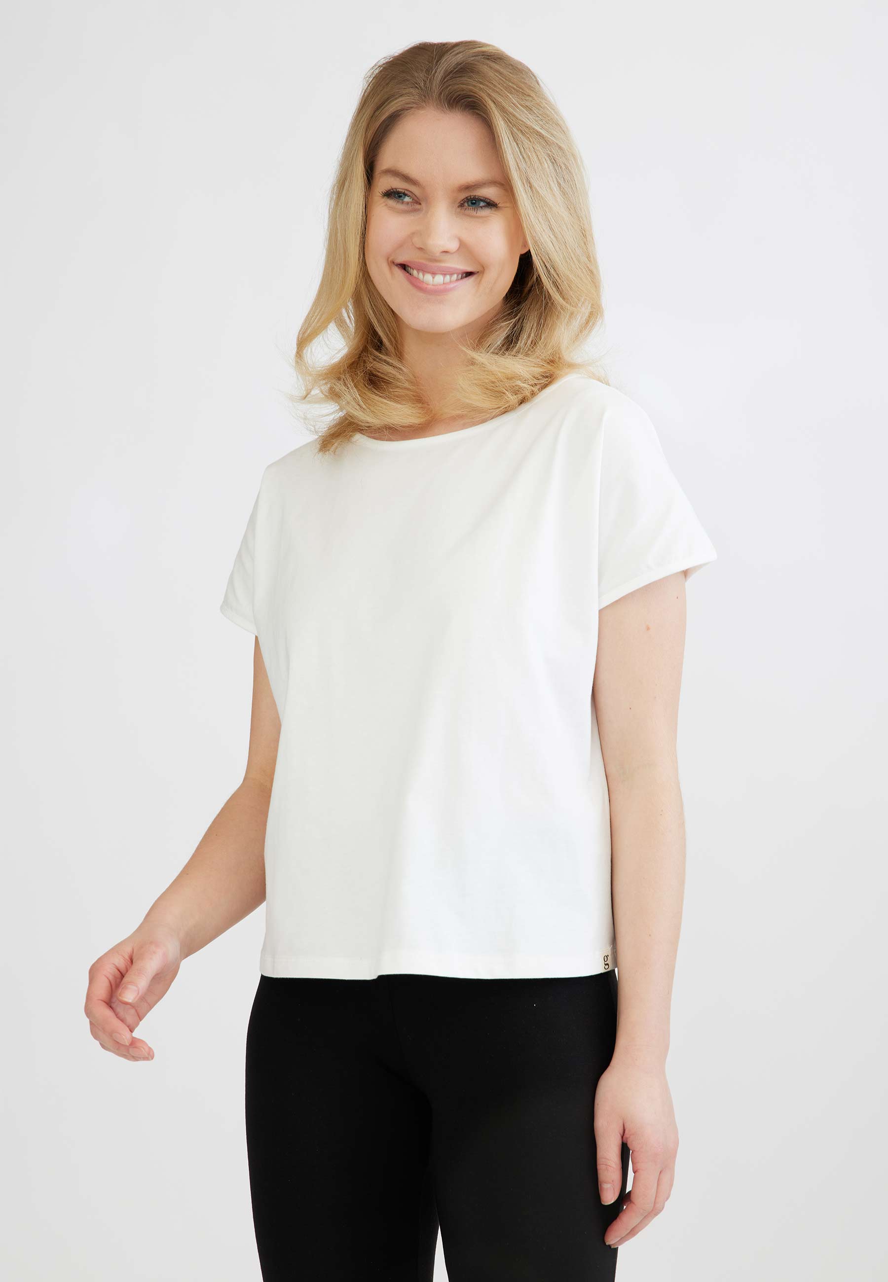 GROBUND Karen T-Shirt – das perfekte in Milchweiß