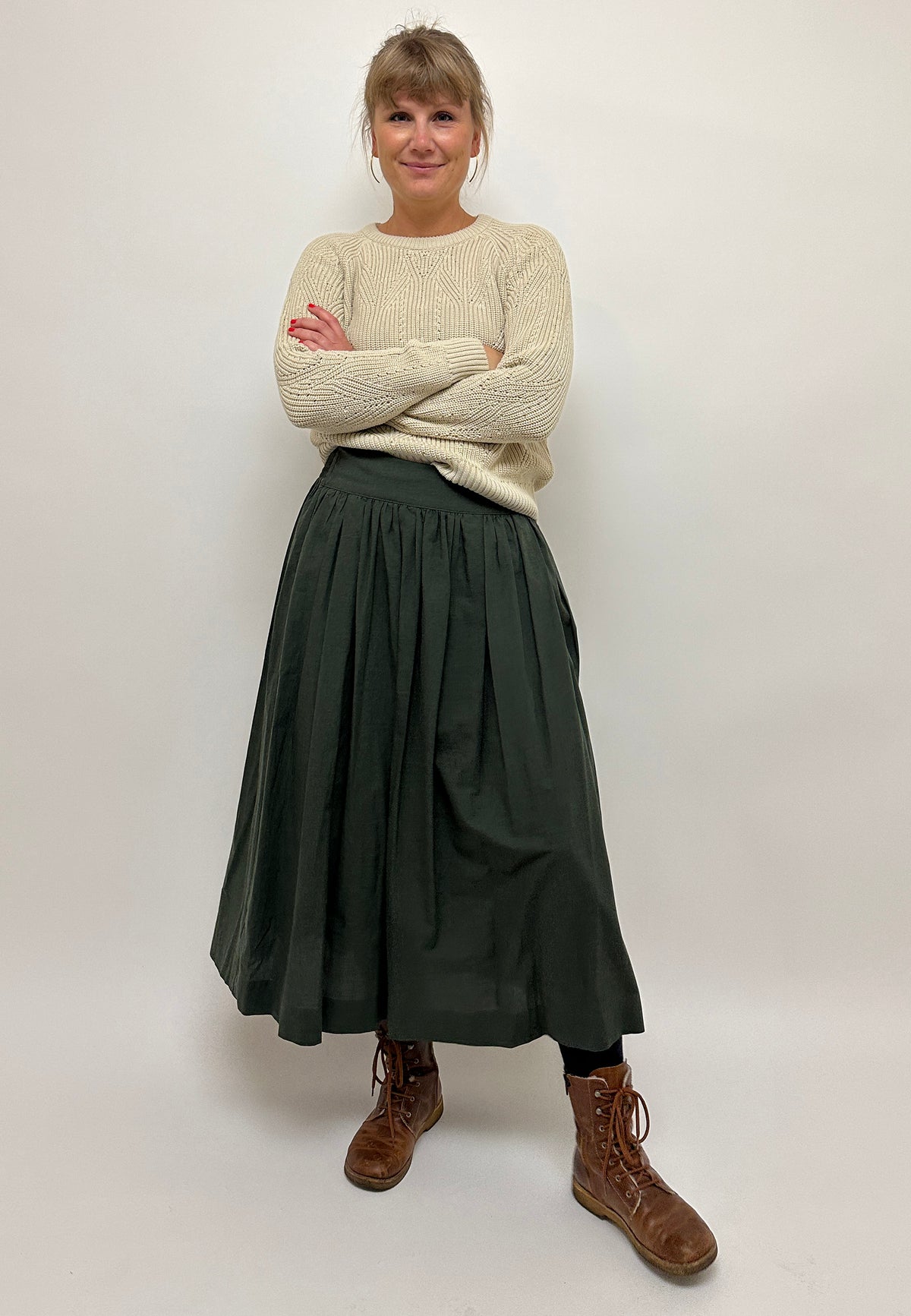 GROBUND Mette Rock _ der lange in grün meliert