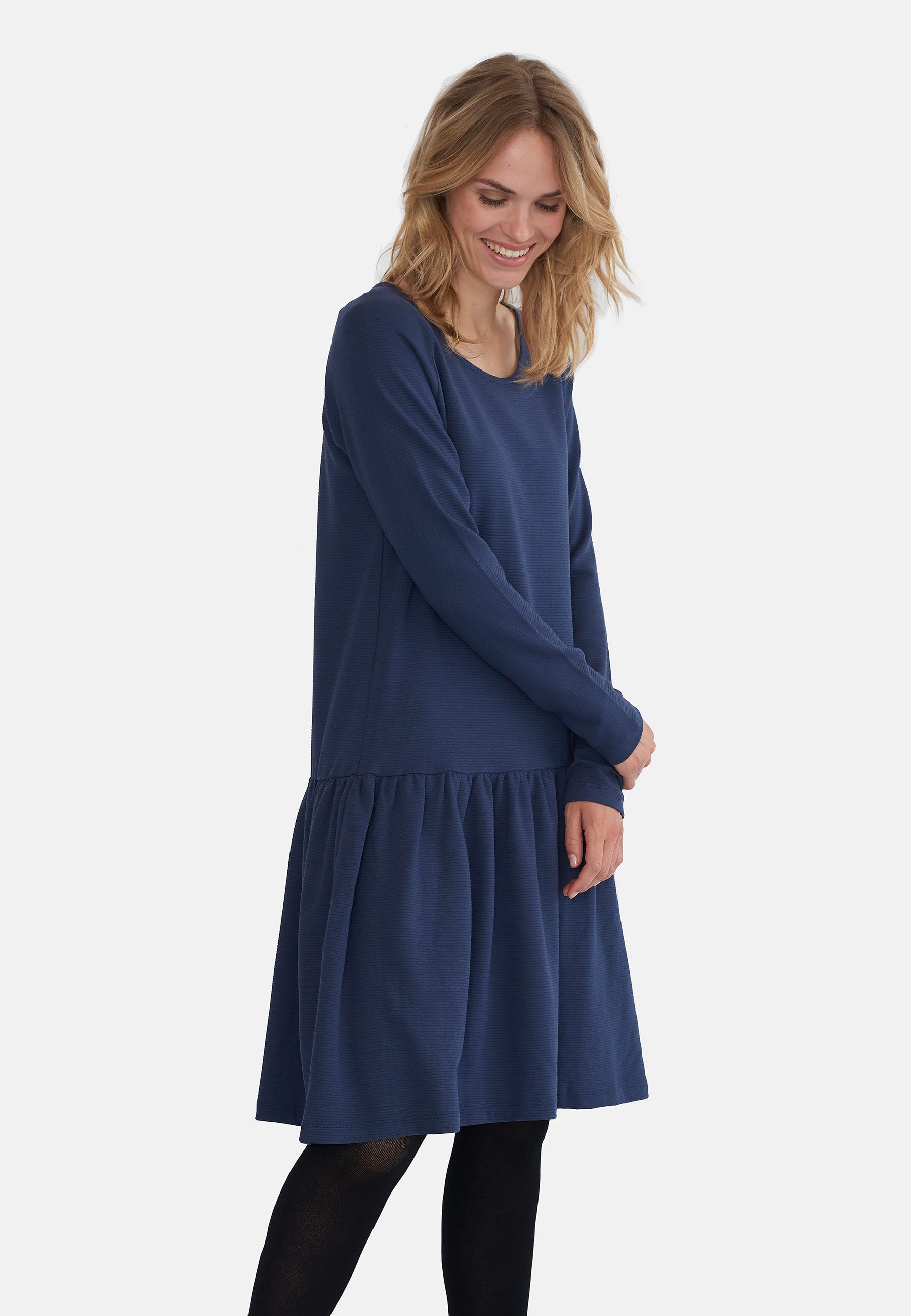 GROBUND Maren Kleid – das mit den langen Ärmeln
