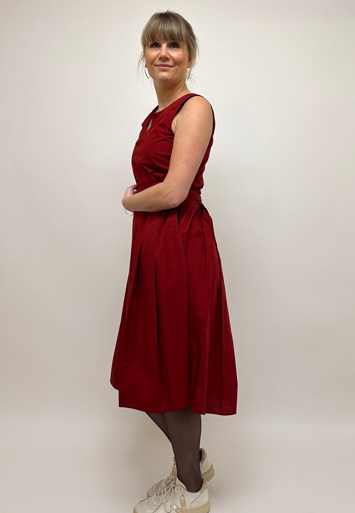 GROBUND Christiane Kleid - das in Weinrot