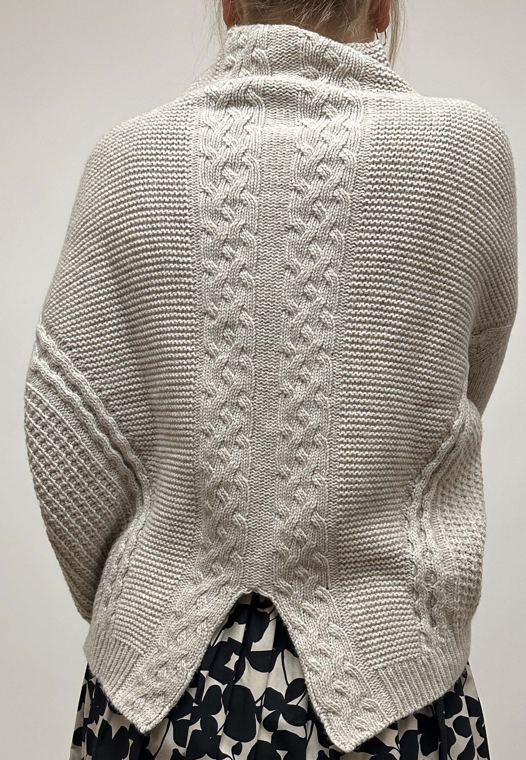 GROBUND Hermione Pullover – Beige Melange