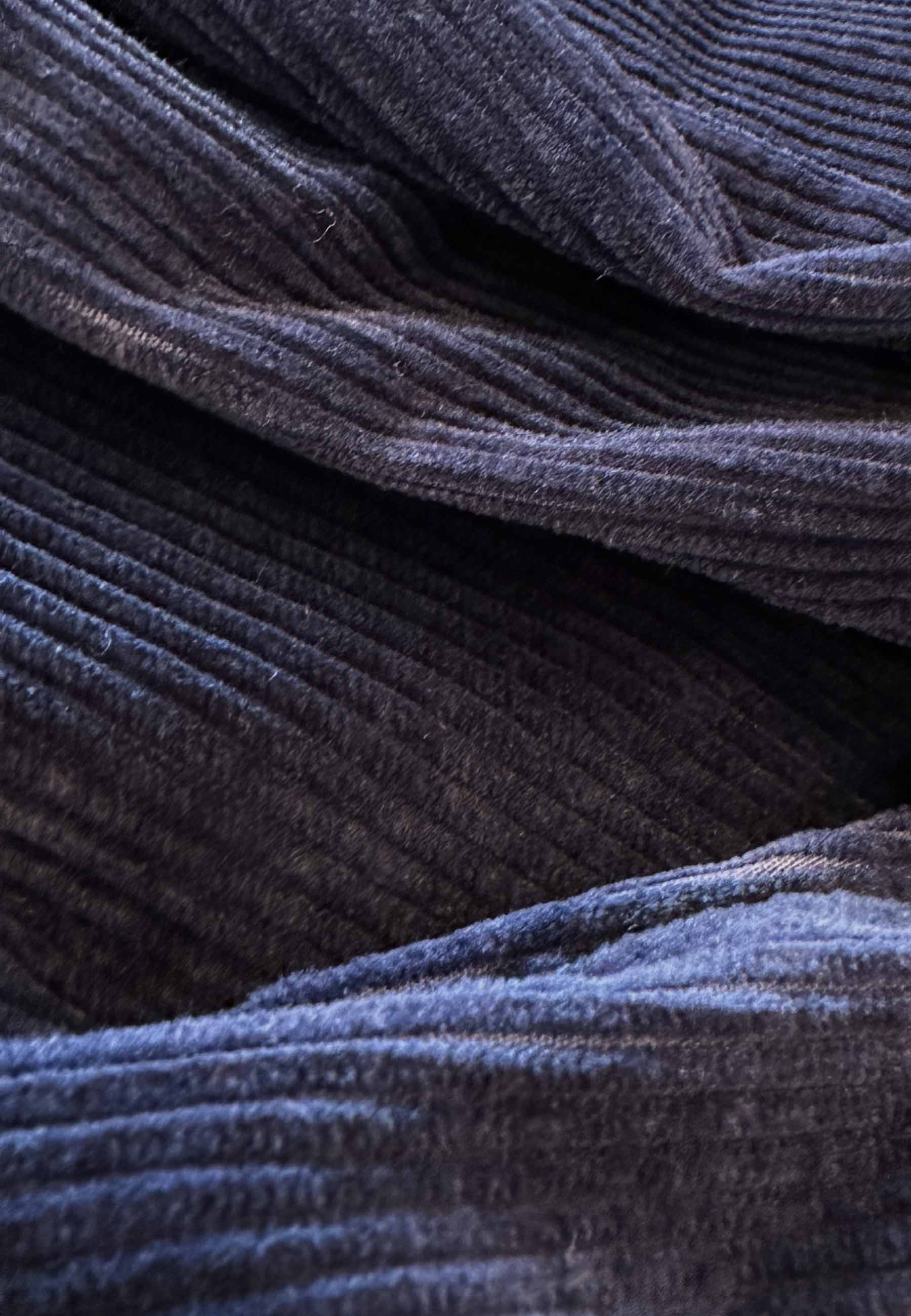 GROBUND Mette Rock - die lange in marineblauem Cord